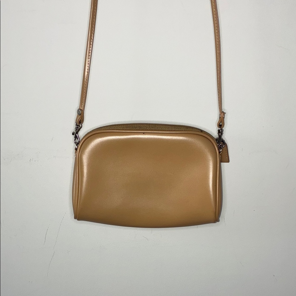 Vintage Crossbody Bag - Picture 2 of 5